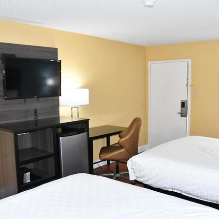 Baymont By Wyndham Macon I-75 Motell Exteriör bild